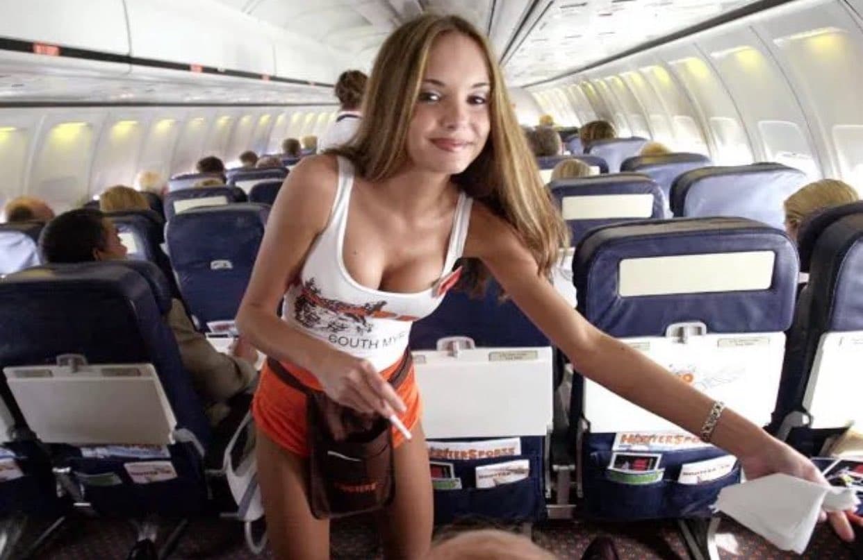 Hooters Air 를 아시나요?